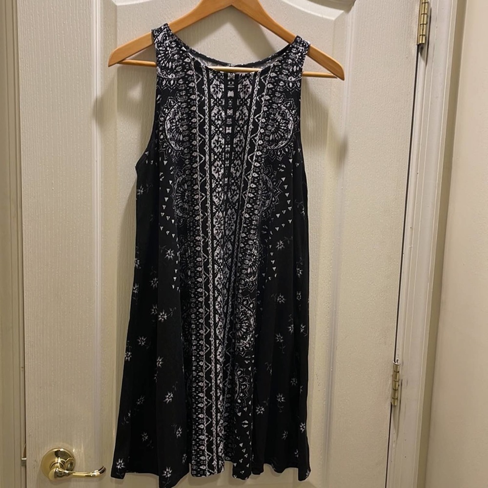 No Boundaries Mini Dress. - Picture 2 of 8